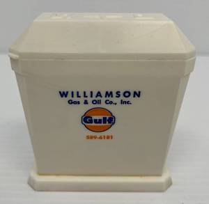 Antique Gulf Williamson Gas & Oil Co. Inc. Salt And Pepper Shaker