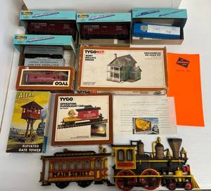 Group Of Misc. Ho Train Cars Including Athearn, Tyco And More