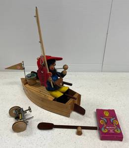 Antique Steinbach Musical Wooden Fisherman (Needs Repair)