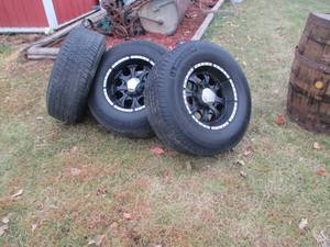 17 custom rims wlugs. Tires are s...