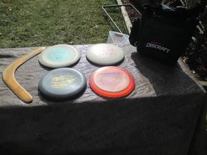 Discraft bag with 4 Disc golf frisb...