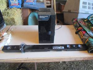 Samsung soundbar w wireless subwoo...