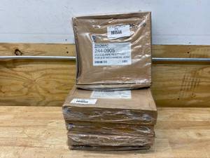 lot 108 image: ROMAC Lot of 5- 612 Ductile Iron Pipe Restraints, 9.05 inch, Mechanical Joint, Black
