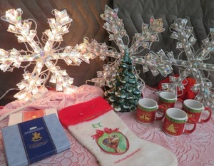 VINTAGE CHRISTMAS