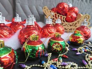15 VINTAGE AVON RED BALL FOOTED BOTTLES.
