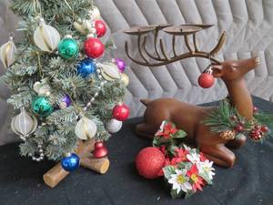 CERAMIC DEER 4 PLACE CANDLE HOLDER  CHRISTMAS TREE