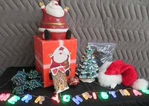 CHRISTMAS DECOR