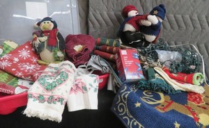 CHRISTMAS DECOR