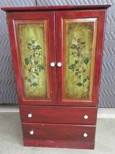 lot 3 image: SMALL ARMOIRE