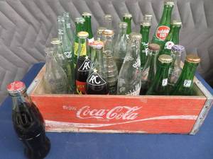 lot 30 image: VINTAGE COCA COLA WOOD BOX WITH BOTTLES