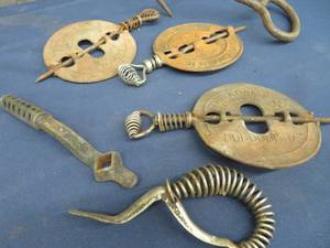 lot 55 image: VINTAGE STOVE ITEMS
