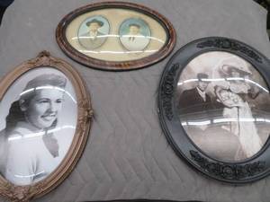 lot 57 image: 3 LARGE OVAL CONVEX PICTURES
