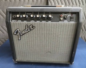 lot 81 image: FENDER FRONTMAN AMP