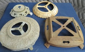 lot 112 image: CAST IRON BASES