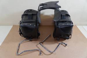 Motorcycle Saddle Bags with Mounts -Fits Soft Tail Harley Davidson