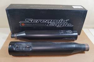 Harley Davidson Screaming Eagle Exhaust Pipes