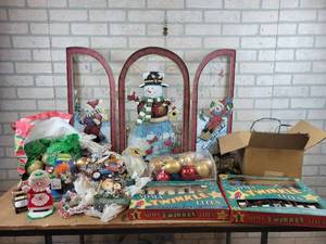 Large Lot of Christmas Dcor, Ornaments, Vintage Lights and More