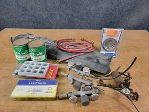 lot 731 image: O-Ring Kits, Pneumatic Manifolds and More - NO SHIPPING