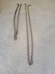 lot 739 image: (2) 38 Log Chains - 10 and 14