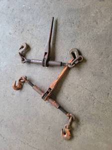 lot 740 image: (2) 38 Ratcheting Chain Binders