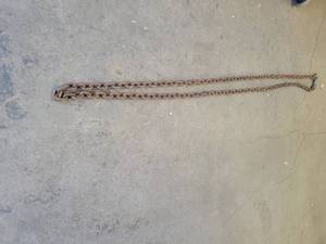 lot 743 image: 38 x 15 Log Chain