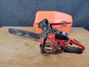 lot 776 image: Jonsereds 52E 18 Gas Chainsaw and Case - Pulls over good, hasnt started in a couple years - NO SHIPPING