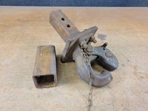 lot 830 image: Pintle Hitch receiver w Solid Steel receiver
