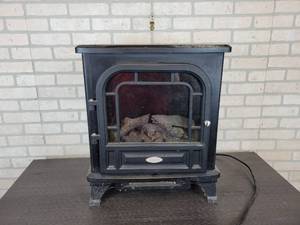 lot 913 image: Chimney Free Electric Heater Model CFS-S501- Tested and Works - NO SHIPPING