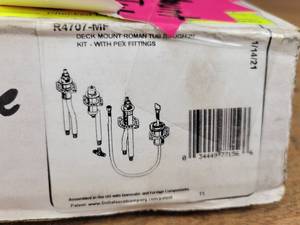 lot 877 image: DELTA Roman Tub Faucet Rough-In Kit w PEX Fittings - Part No. R4707-MF