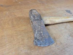 lot 837 image: Splitting MAUL w Handle