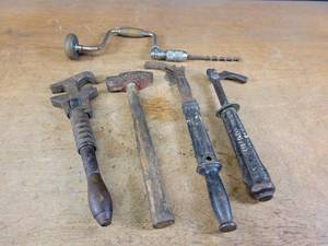 lot 848 image: Antique Tools - Monkey Wrench, Nail Pullers and More
