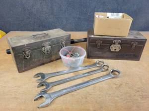 lot 854 image: Combination wrenches (1-12, 1-516 and 1-14), Vintage Toolboxes and More