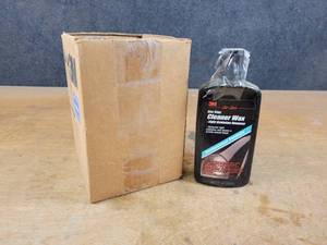 lot 885 image: (4) Bottles 3M Cleaner Wax - All are Full - NO SHIPPING