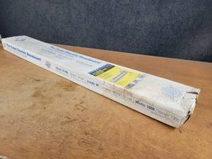 lot 887 image: Electric Baseboard Heater, 240V 1000W - Model 4F1000