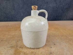 lot 1038 image: Early Antique Minnesota Stoneware Co. Red Wing MN Jug, Marked on Bottom - Approx. 7.5 Tall - NO SHIPPING