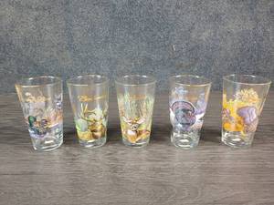 lot 1125 image: (5) Budweiser Wildlife Beer Glasses - NO SHIPPING