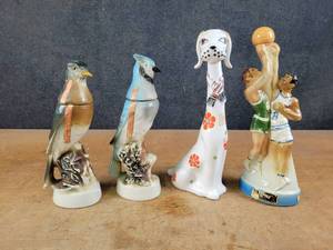 lot 1140 image: (4) Vintage Liquor Decanters - NO SHIPPING