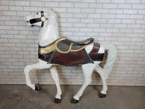 lot 1005 image: Vintage Fiberglass Carousel Horse - NO SHIPPING