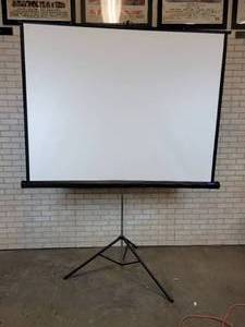 lot 1178 image: DA-LITE Projection Screen on Stand - NO SHIPPING