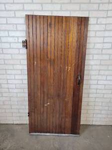 lot 1213 image: Small Wood Door with Latch - NO SHIPPING