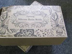 2 new sets of silicone resin molds ...