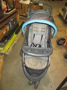 stroller ...