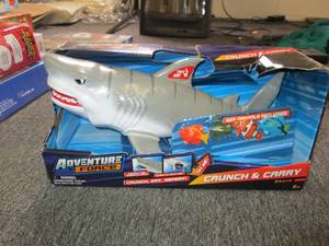 adventure force crunch and carry ...
