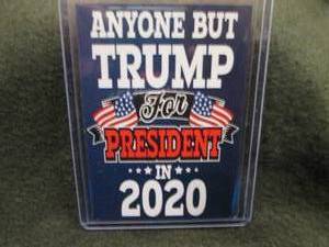 lot 3 image: Trump 2020 Card...