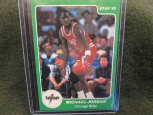 lot 10 image: Star 85 Michael Jordan Rookie Card...