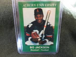 lot 90 image: Bo Jackson Card...