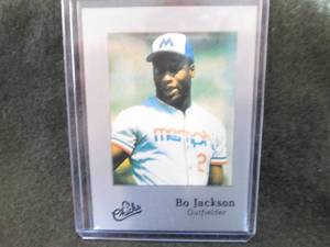 lot 91 image: Bo Jackson Card...