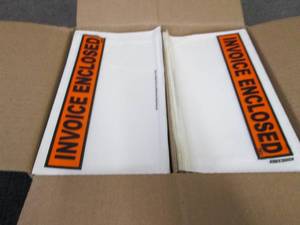 lot 172 image: Box of 1000 5.5x10 inch Invoice Enc...