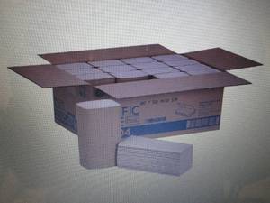 lot 183 image: Pacific Blue Basic S-Fold Recycled ...