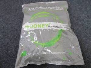 lot 281 image: Wooney Air Purifying Bag...